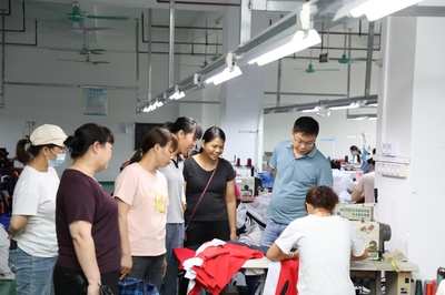 “點對點”送工服務，為來賓易地搬遷群眾鋪就就業增收路